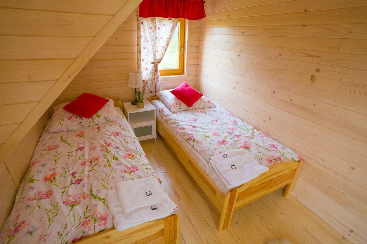 Domki Pod Kuznia Falsztyn Buitenkant foto